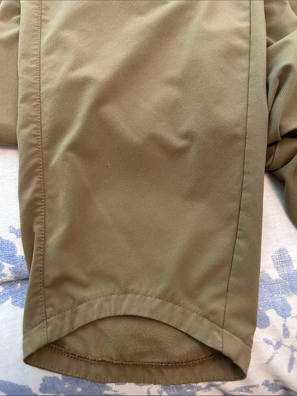 all in motion Olive Green Relaxed Women’s Pants - Picture 7 of 9